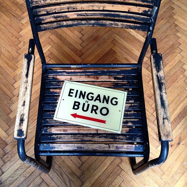 BANANAS Mobiliar 1930-1980