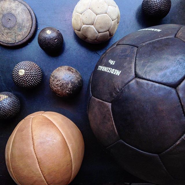 BANANAS Mobiliar 1930-1980