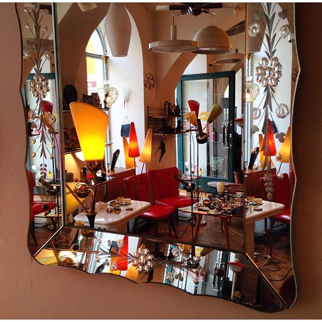 BANANAS Mobiliar 1930-1980