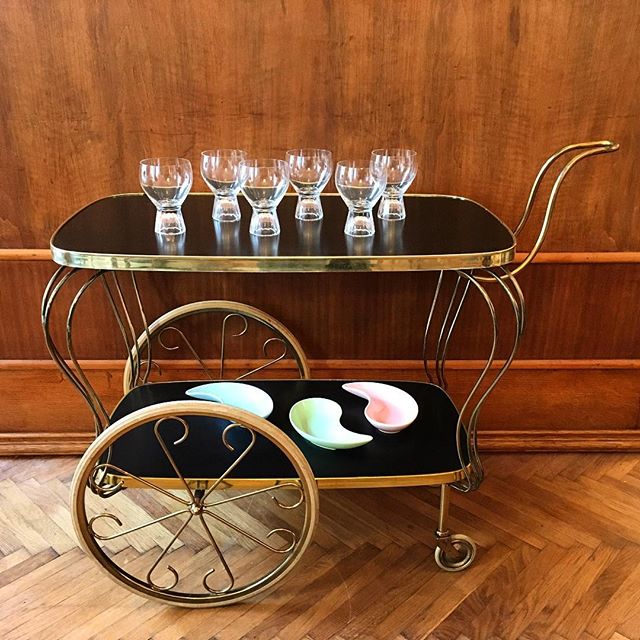 BANANAS Mobiliar 1930-1980