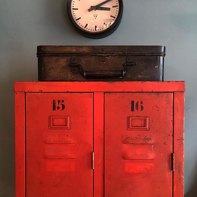 BANANAS Mobiliar 1930-1980