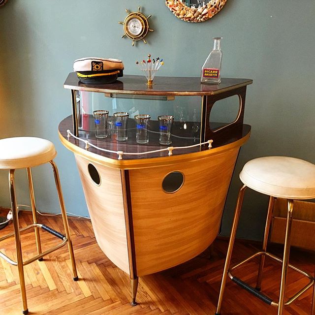 BANANAS Mobiliar 1930-1980