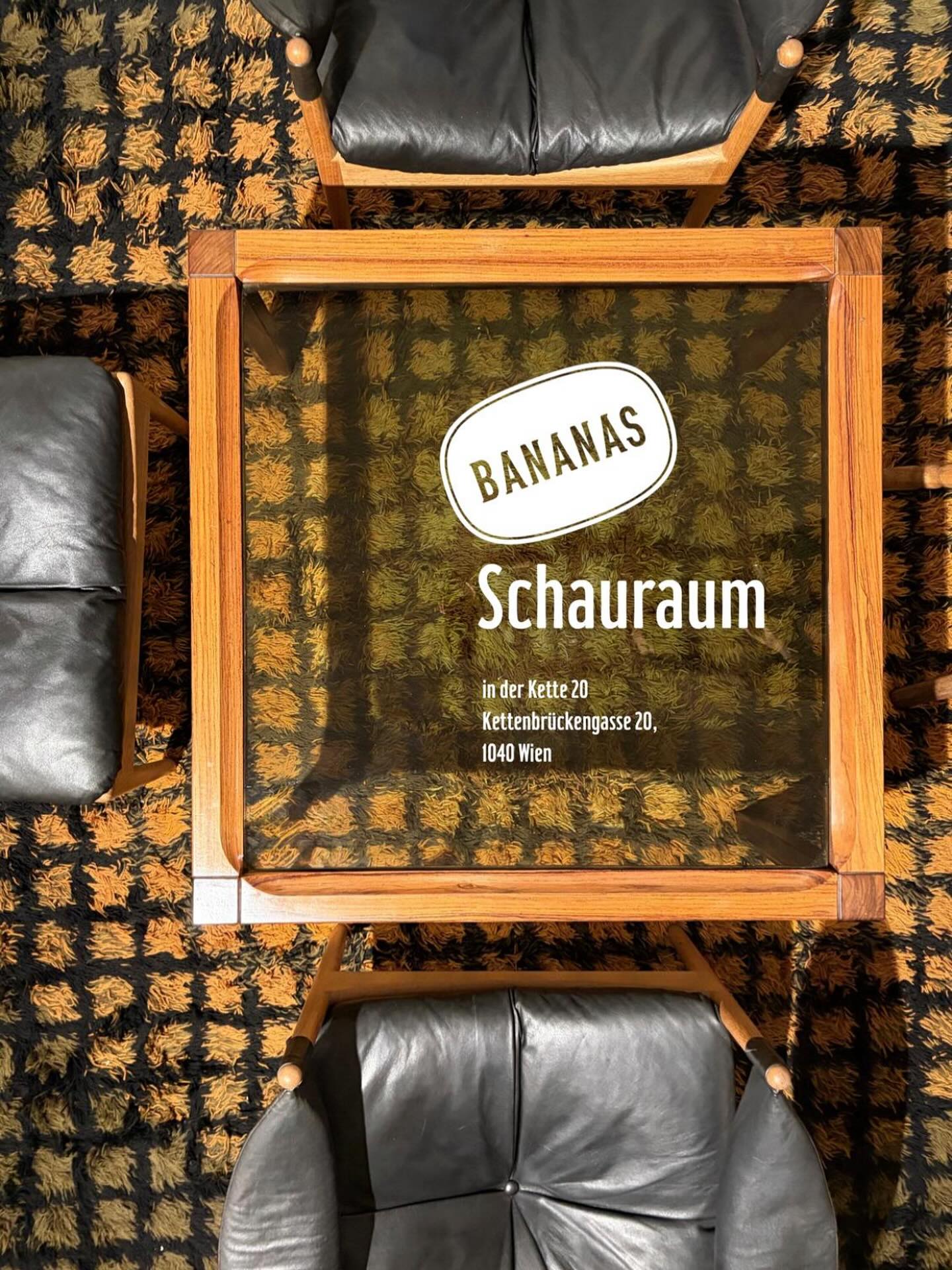 BANANAS Mobiliar 1930-1980