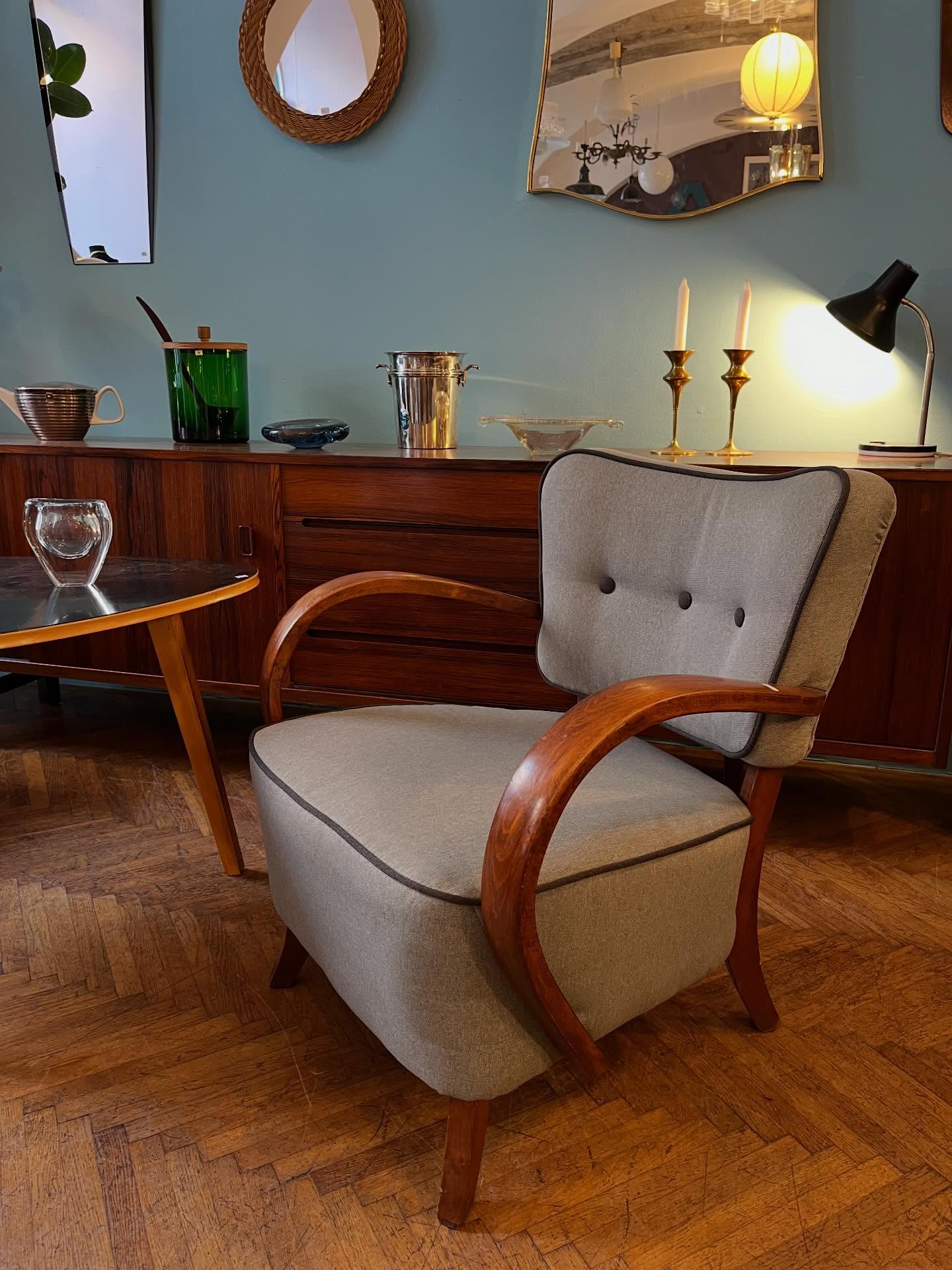 BANANAS Mobiliar 1930-1980