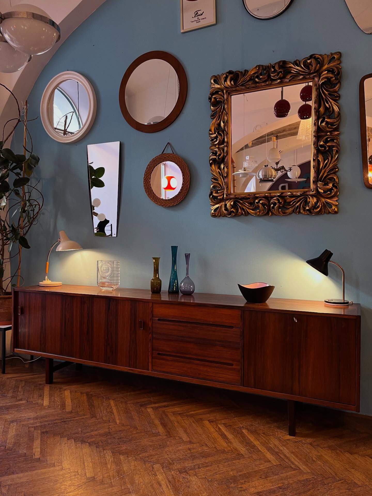 BANANAS Mobiliar 1930-1980